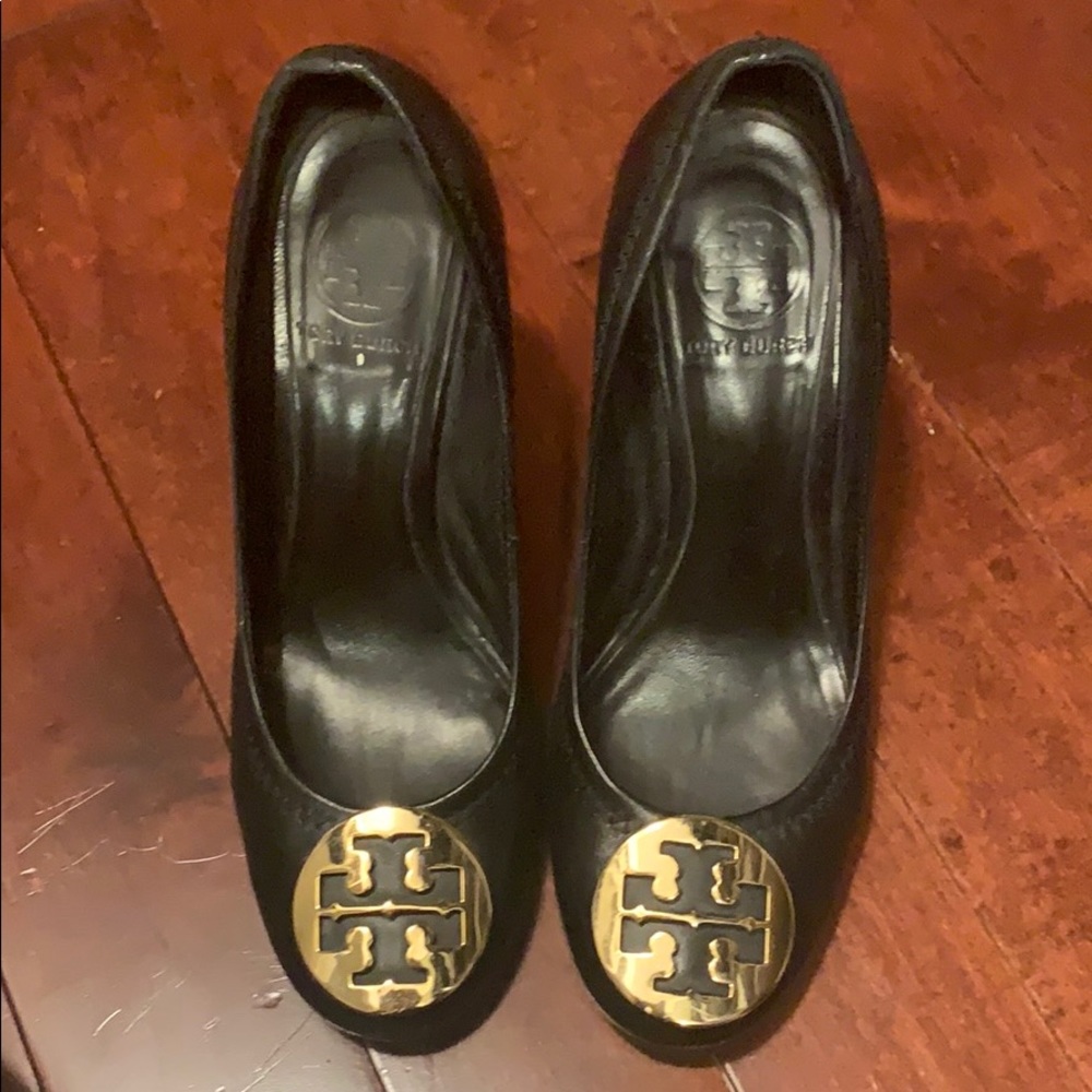 Tory Burch Wedge—taps has been replaced—